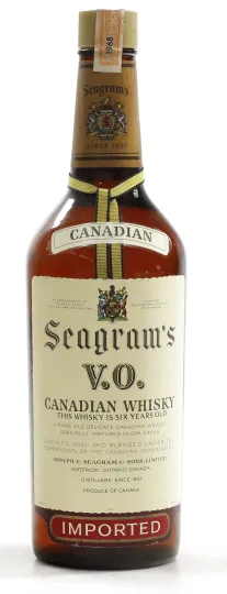 V.O. Canadian Whisky 6 years old 43 % vol.