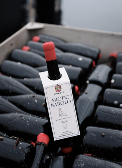 Arctic Barolo: Hurtigruten und Rivetto reifen Wein unter Wasser
